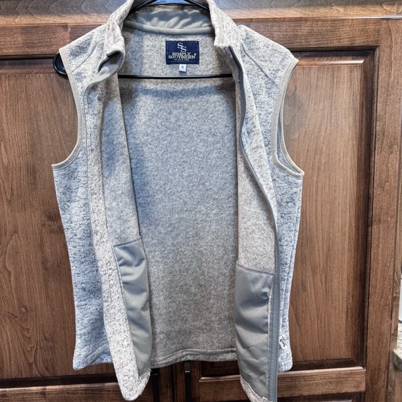 Simply Southern Gray Fleece‎ Vest Women’s Size S | Cozy Full Zip Outerwear - Picture 2 of 8